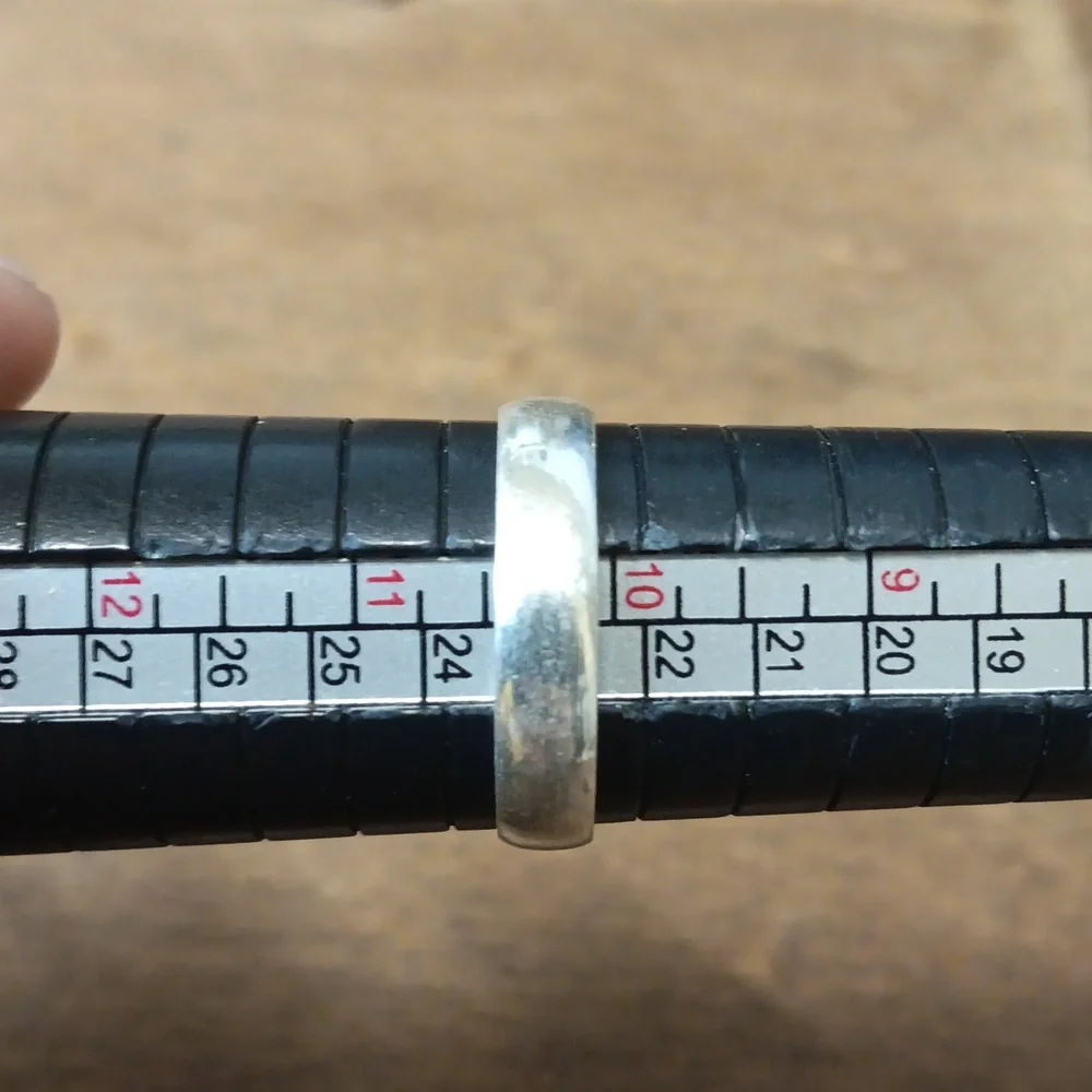 Elegant Blue Azurite Teardrop Ring - Picture 2 of 5